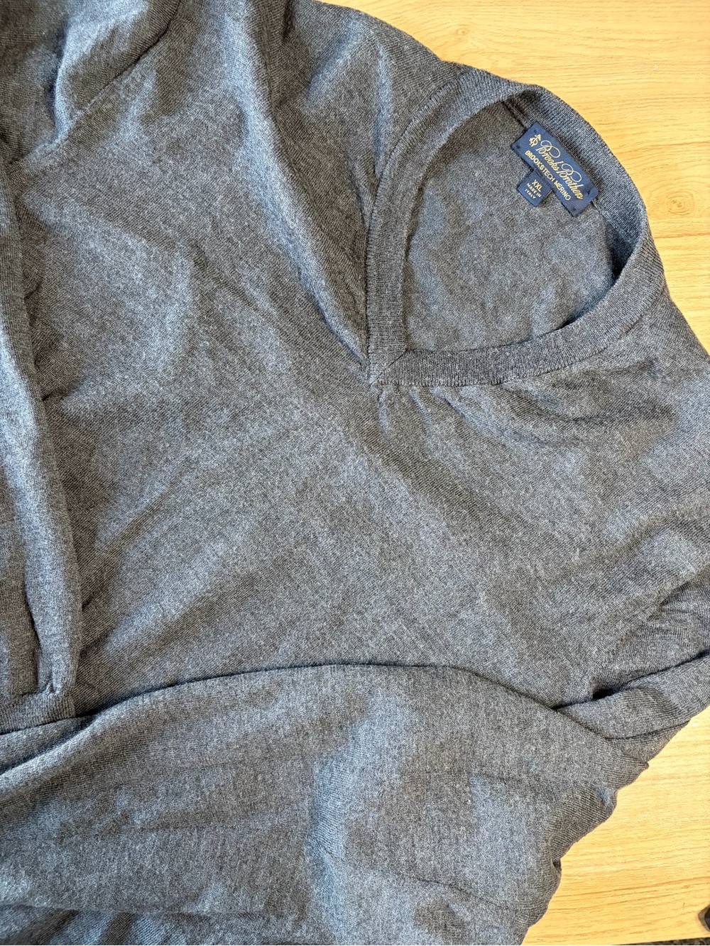Brooks Brothers Charcoal Grey Merino Wool V-Neck Sweater XXL Made In Italy